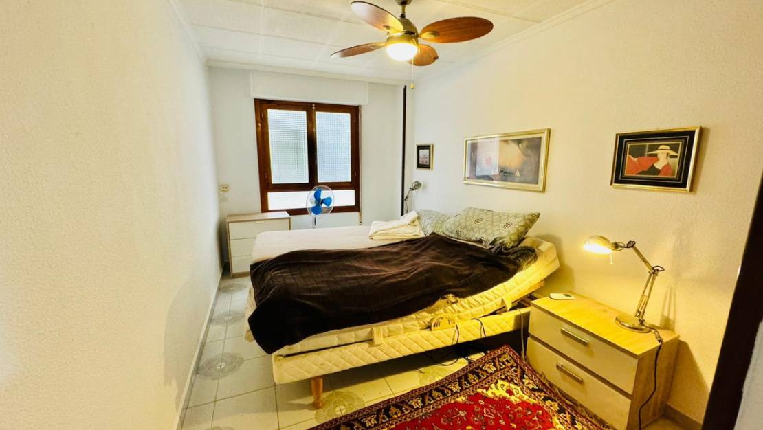 Venta - Apartment - Torrevieja - Torrevieja Centro