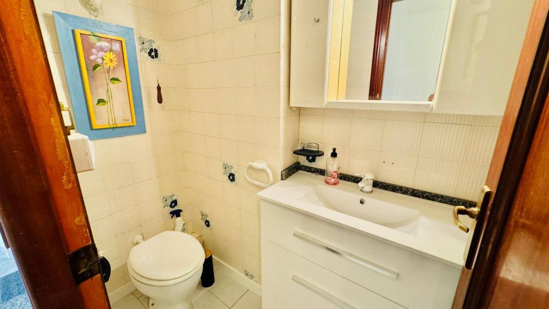 Venta - Apartment - Torrevieja - Torrevieja Centro