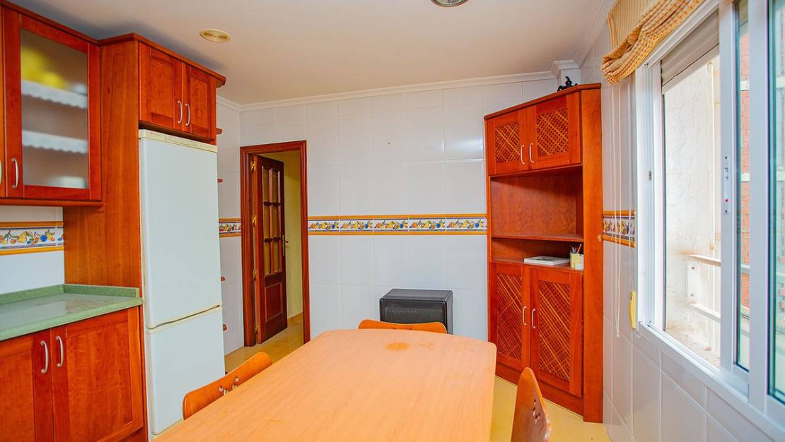Venta - Apartment - Torrevieja - Torrevieja Centro