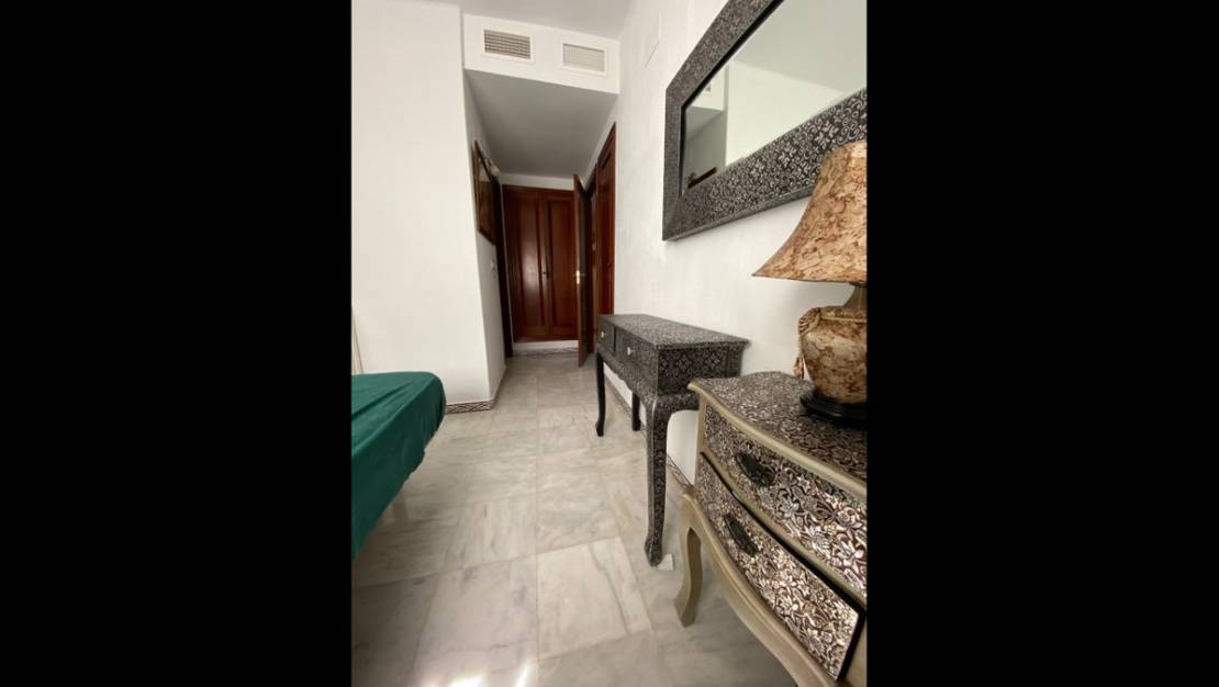 Venta - Apartment - Torrevieja - Torrevieja Centro