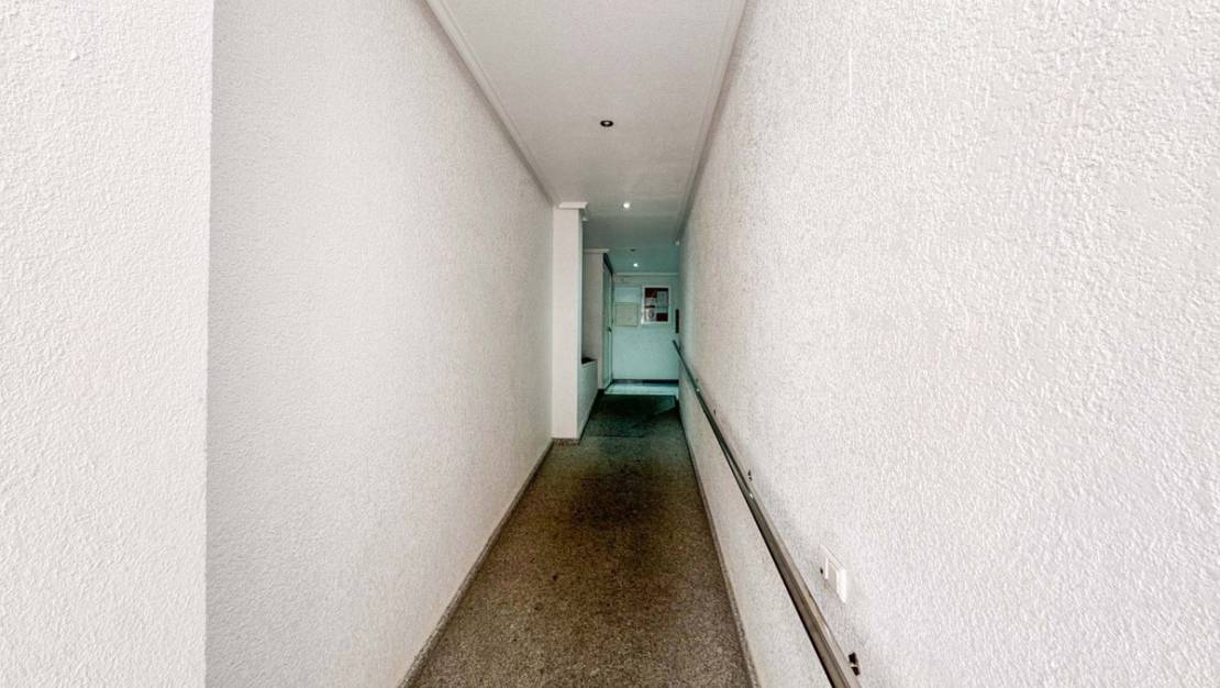 Venta - Apartment - Torrevieja - Torrevieja Centro