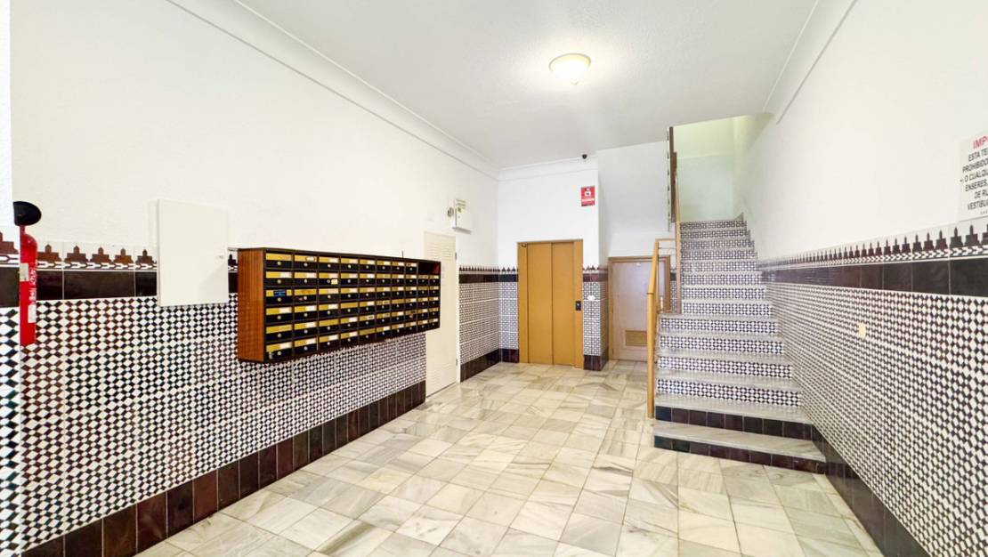 Venta - Apartment - Torrevieja - Torrevieja Centro