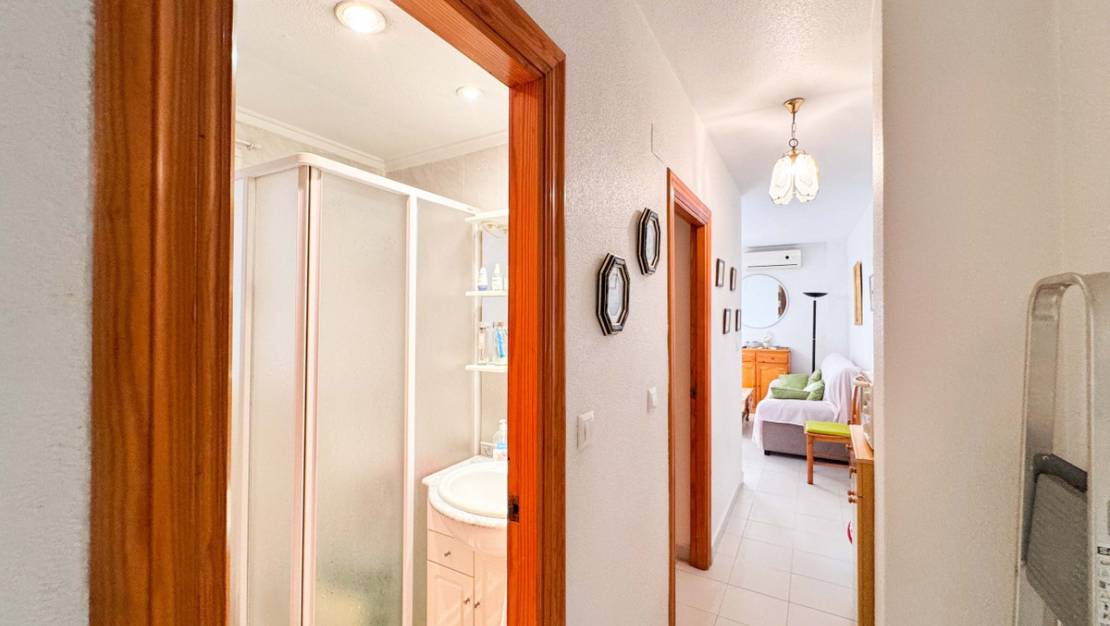 Venta - Apartment - Torrevieja - Torrevieja Centro