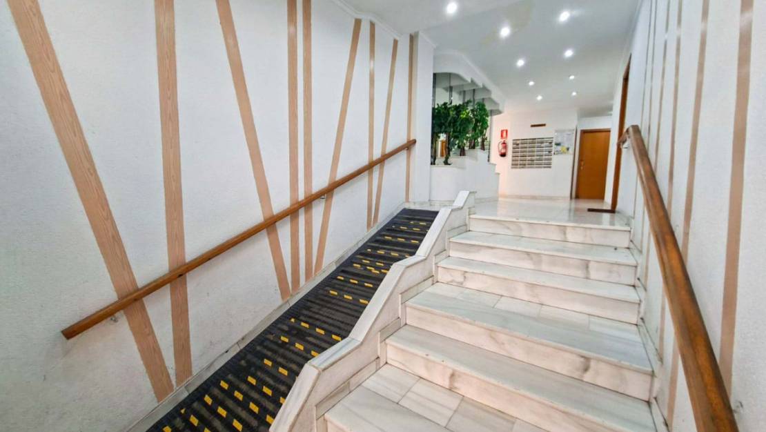 Venta - Apartment - Torrevieja - Torrevieja Centro