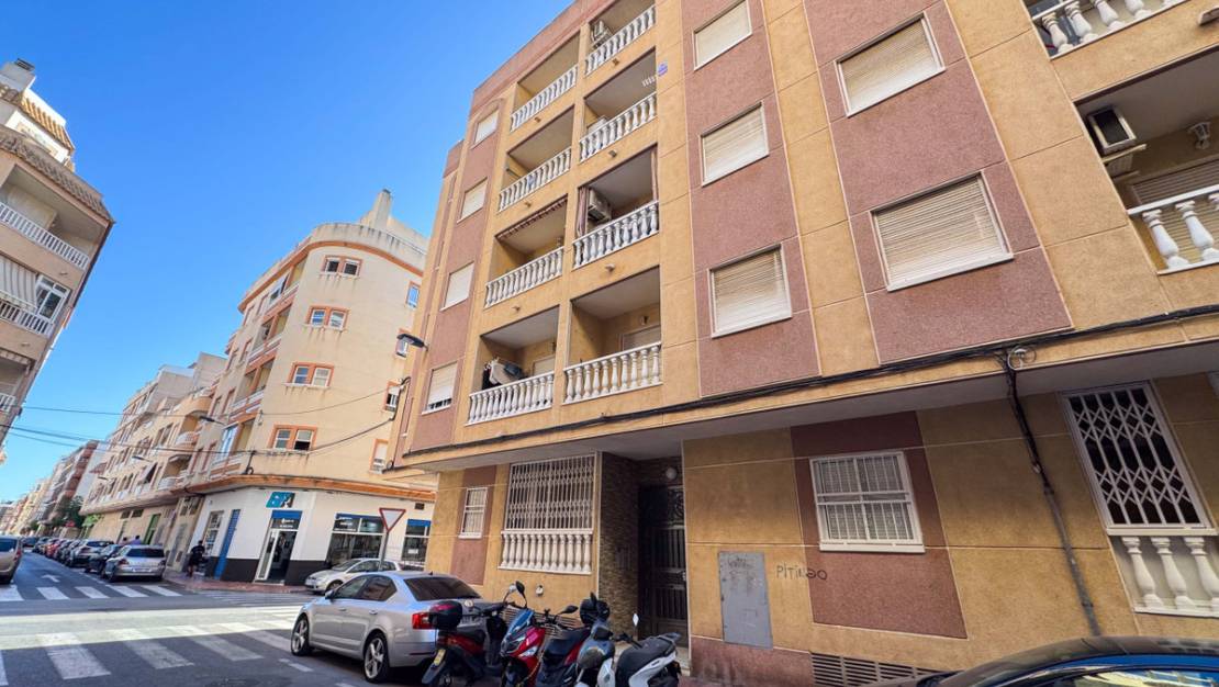 Venta - Apartment - Torrevieja - Torrevieja Centro