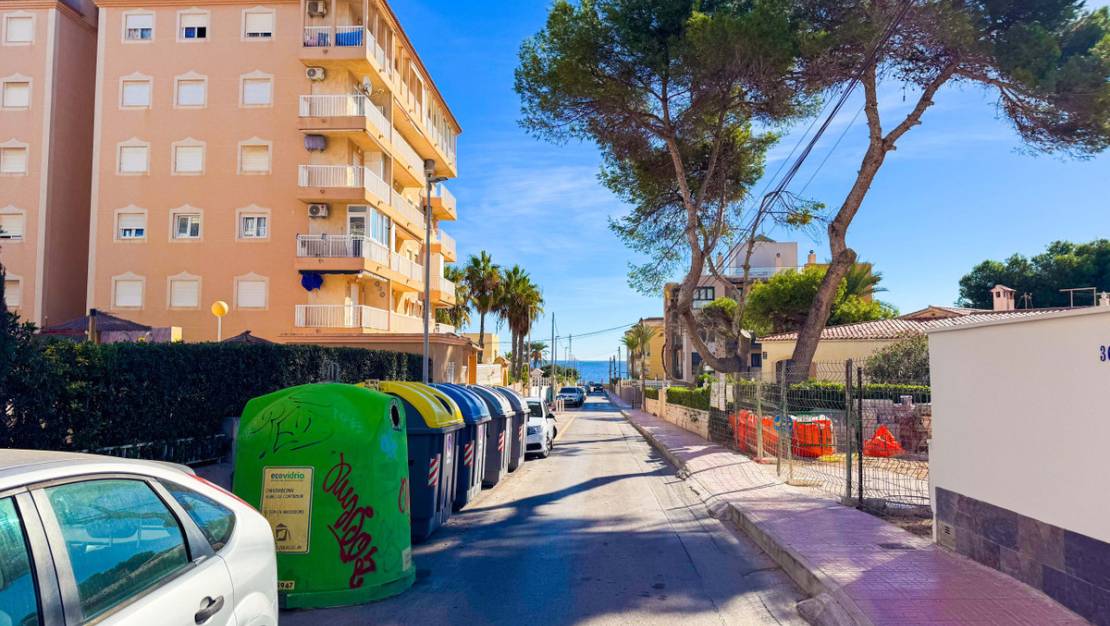 Venta - Apartment - Torrevieja - Torrevieja Centro