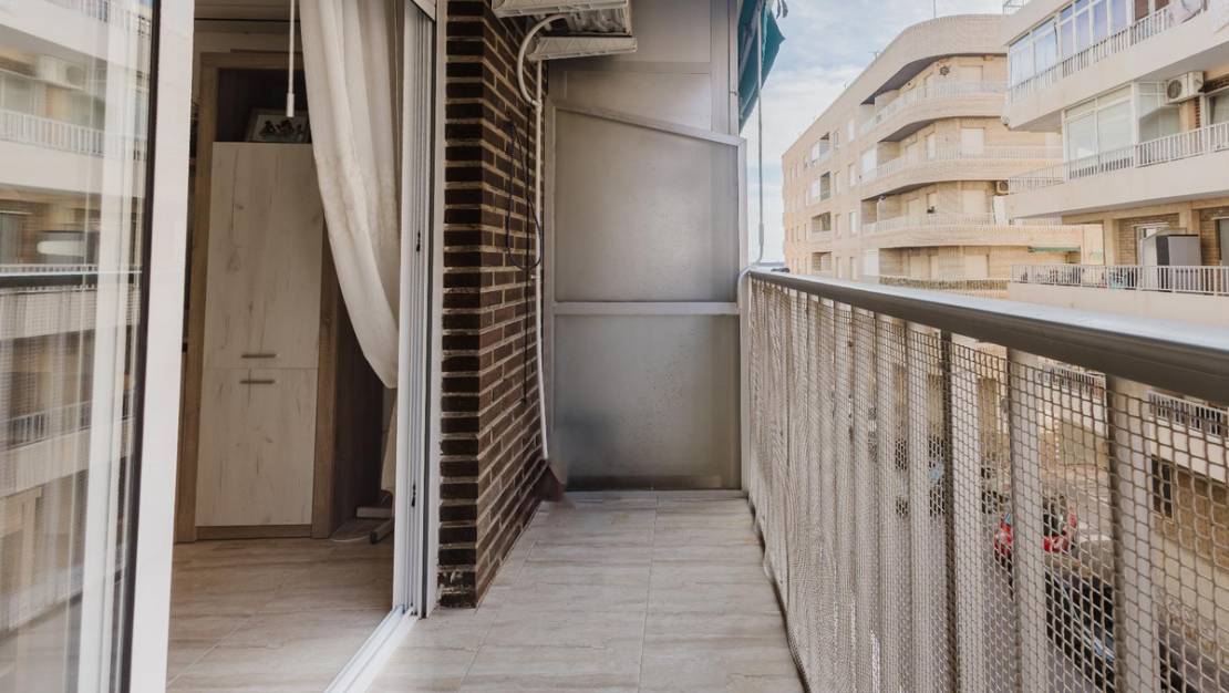 Venta - Apartment - Torrevieja - Torrevieja Centro