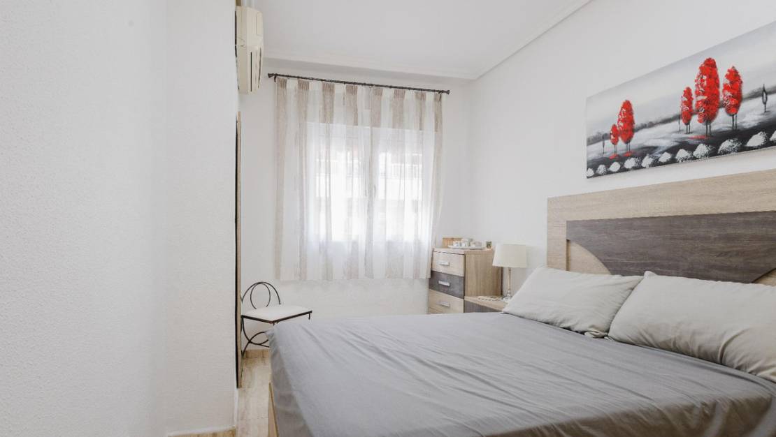 Venta - Apartment - Torrevieja - Torrevieja Centro