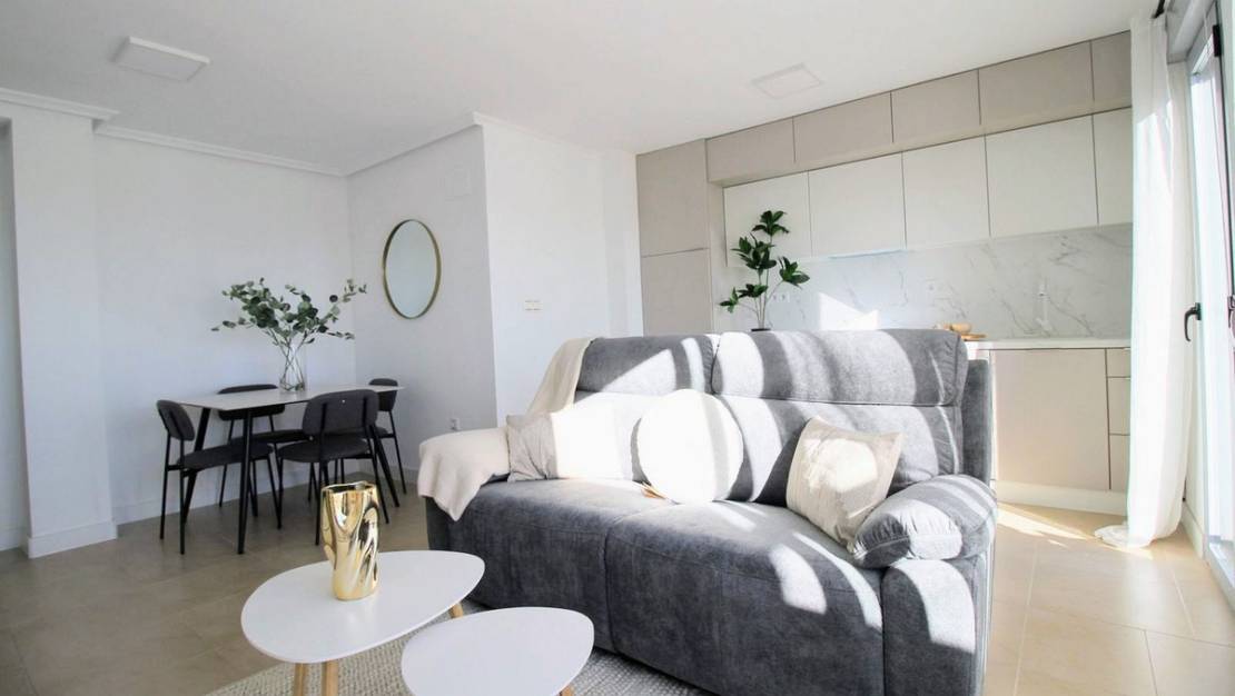 Venta - Apartment - Torrevieja - Torrevieja Centro