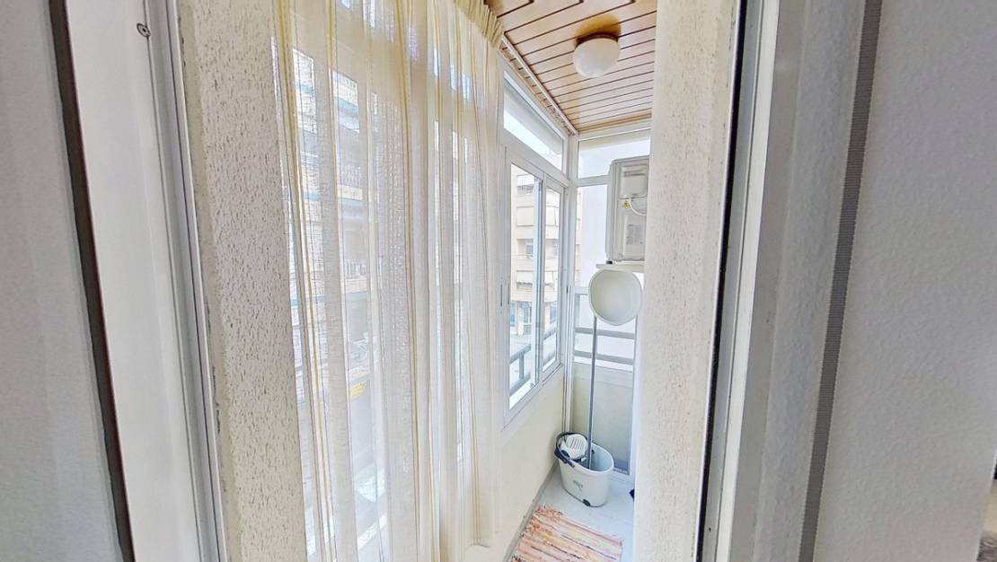 Venta - Apartment - Torrevieja - Torrevieja Centro