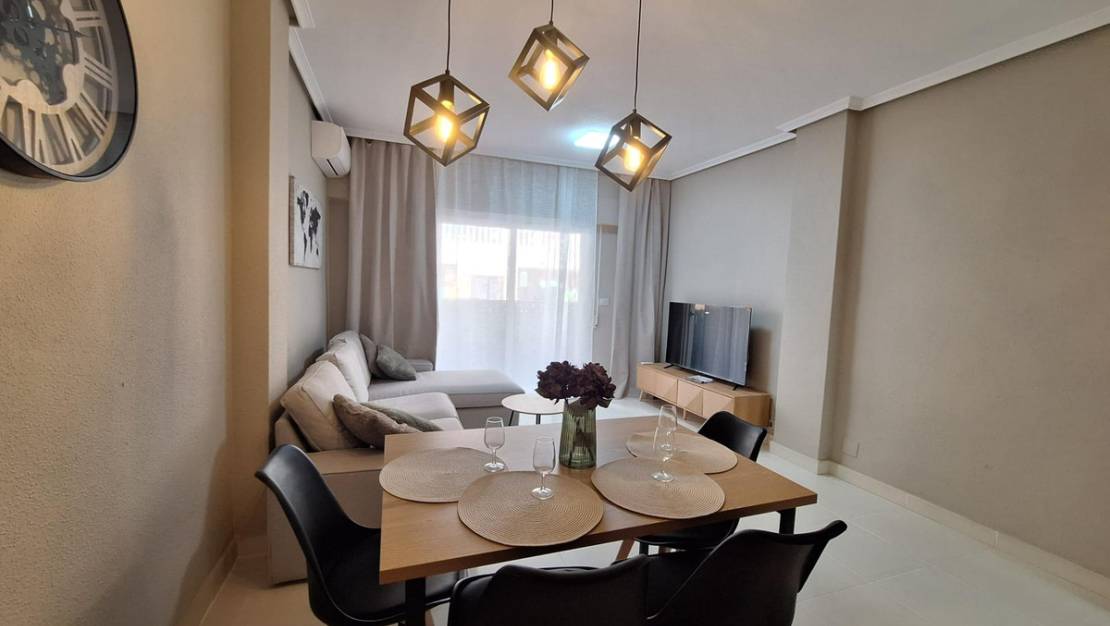 Venta - Apartment - Torrevieja - Torrevieja Centro