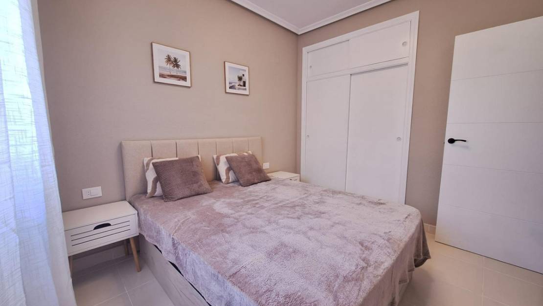 Venta - Apartment - Torrevieja - Torrevieja Centro