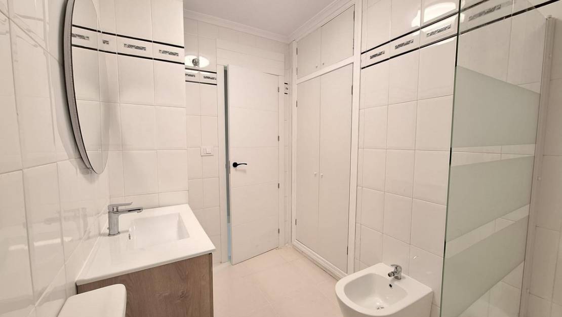 Venta - Apartment - Torrevieja - Torrevieja Centro