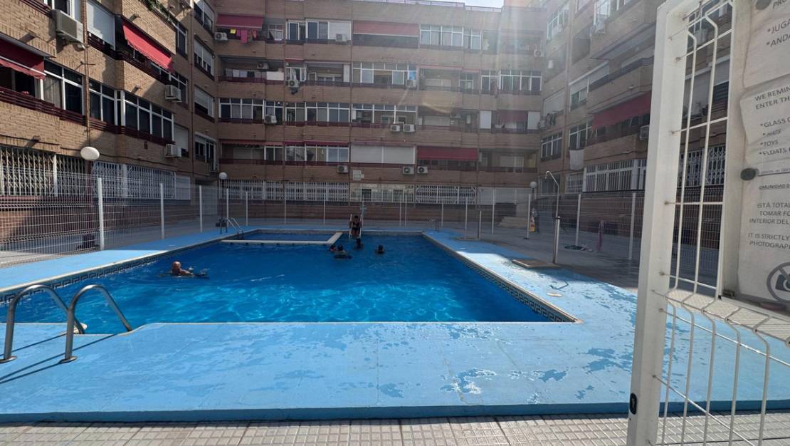 Venta - Apartment - Torrevieja - Torrevieja Centro