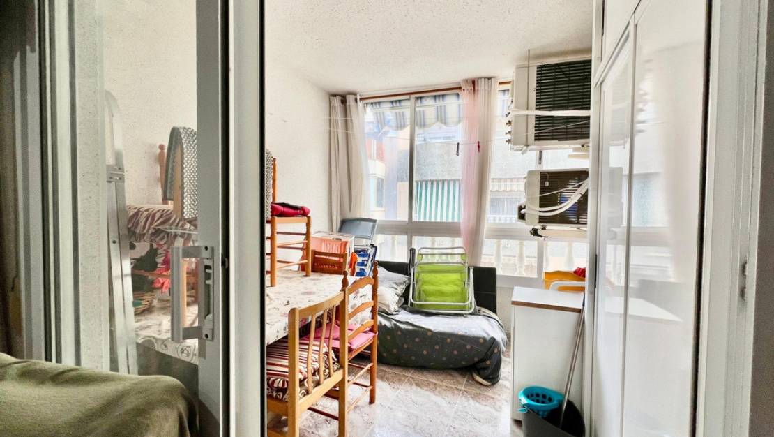 Venta - Apartment - Torrevieja - Torrevieja Centro