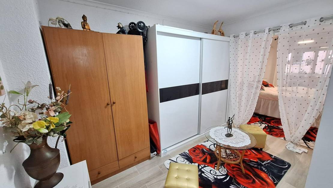 Venta - Apartment - Torrevieja - Torrevieja Centro
