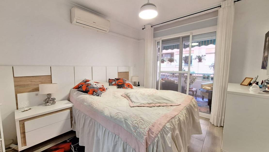 Venta - Apartment - Torrevieja - Torrevieja Centro