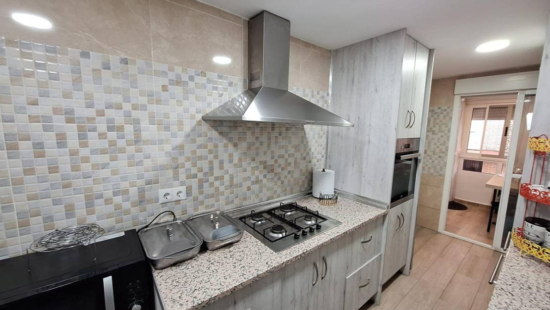Venta - Apartment - Torrevieja - Torrevieja Centro