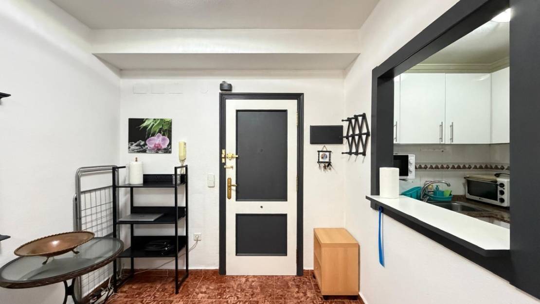 Venta - Apartment - Torrevieja - Torrevieja Centro