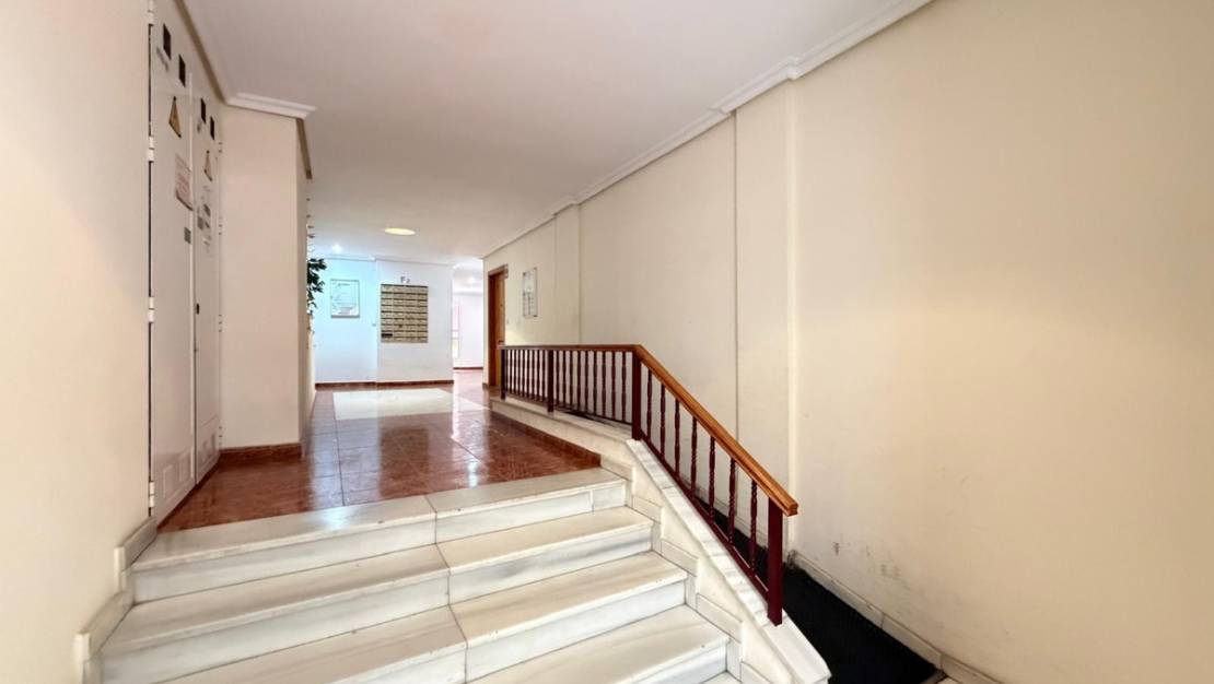 Venta - Apartment - Torrevieja - Torrevieja Centro