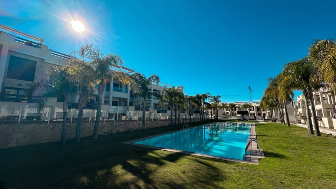 Venta - Apartment - Torrevieja - Torrevieja Centro