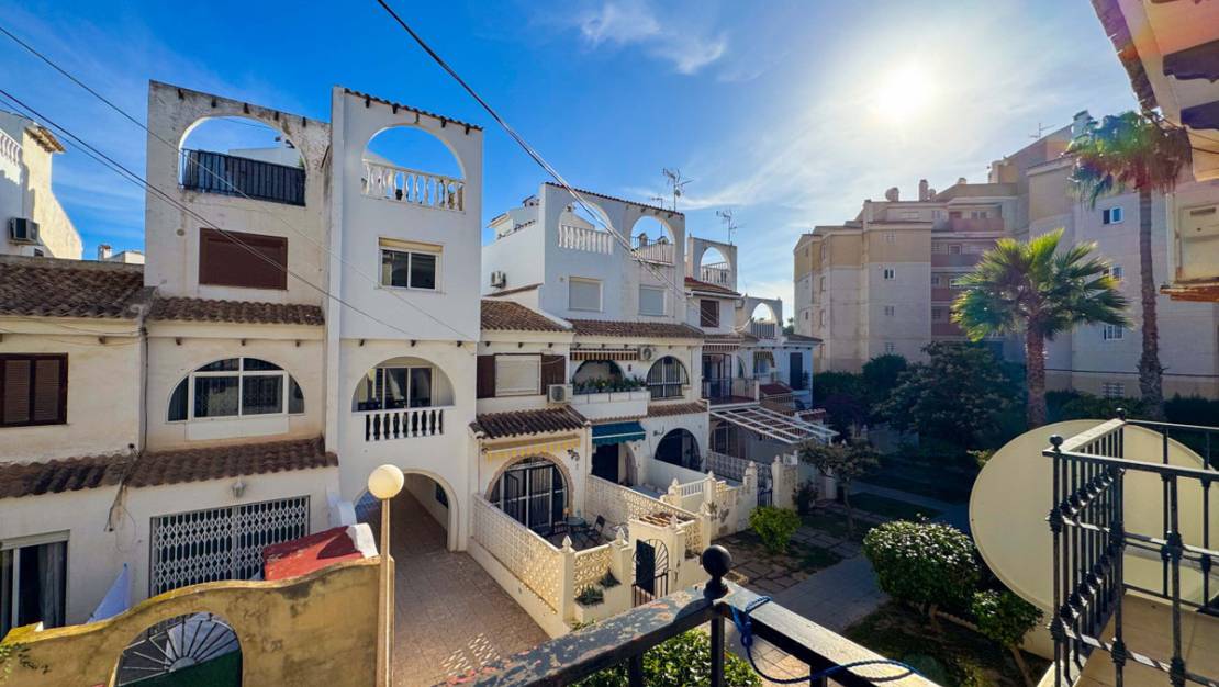 Venta - Apartment - Torrevieja - Torrevieja Centro