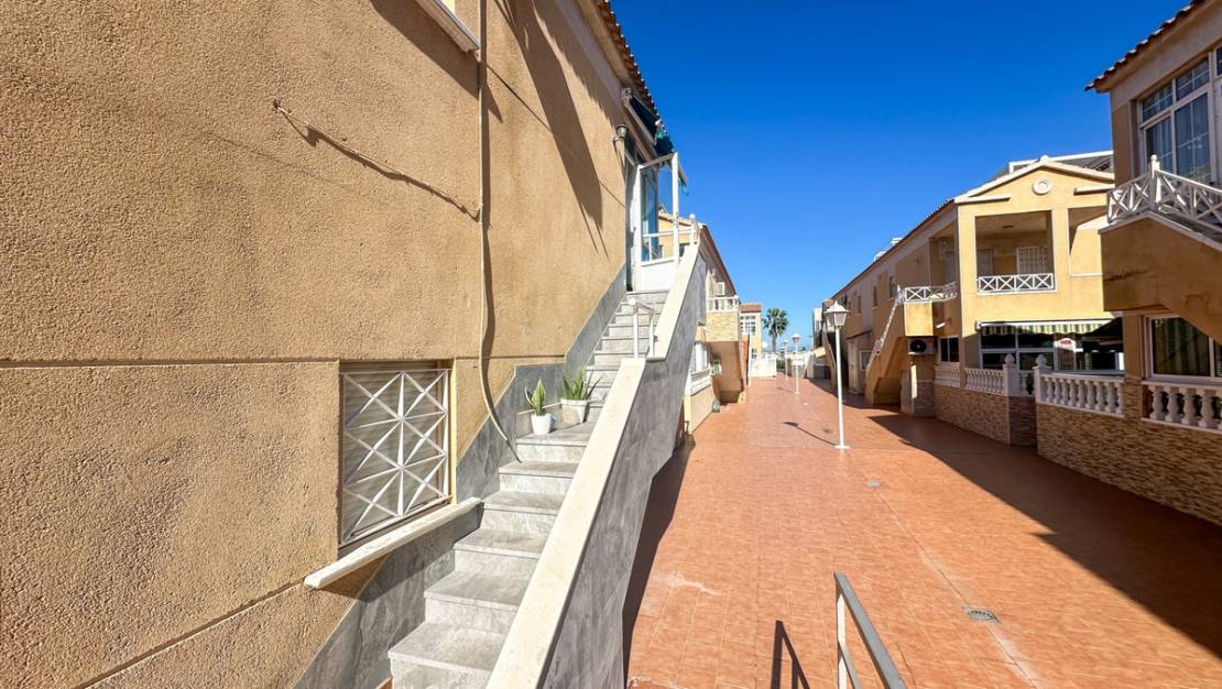 Venta - Apartment - Torrevieja - Torrevieja Centro