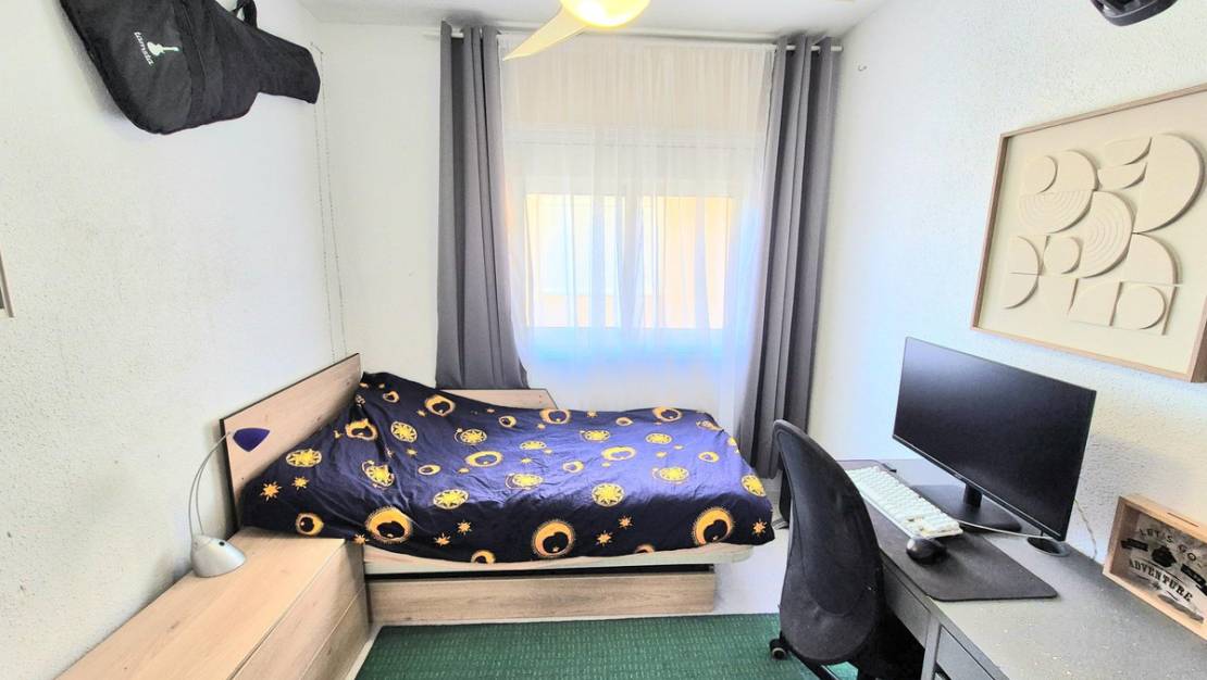 Venta - Apartment - Torrevieja - Torrevieja Centro