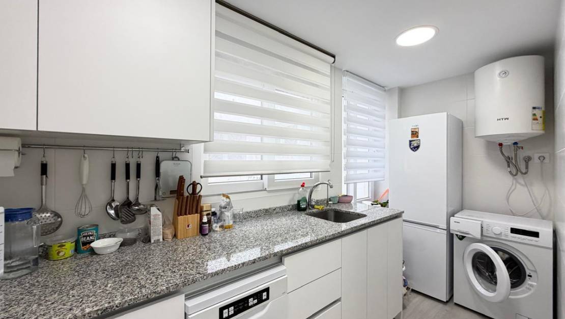Venta - Apartment - Torrevieja - Torrevieja Centro