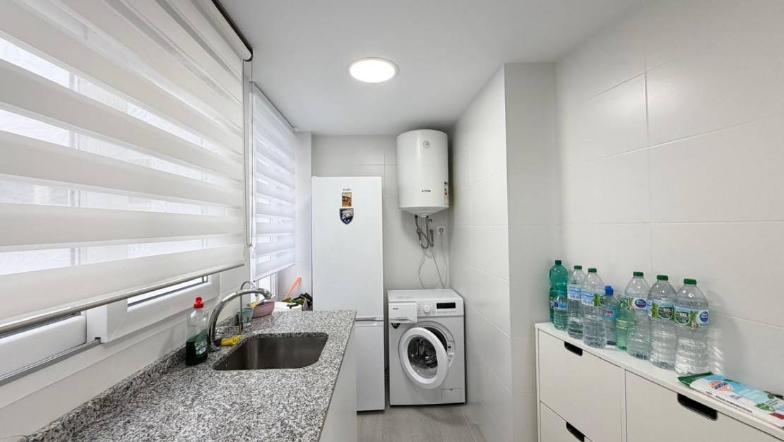 Venta - Apartment - Torrevieja - Torrevieja Centro