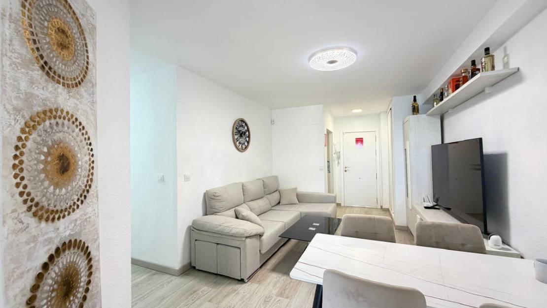 Venta - Apartment - Torrevieja - Torrevieja Centro