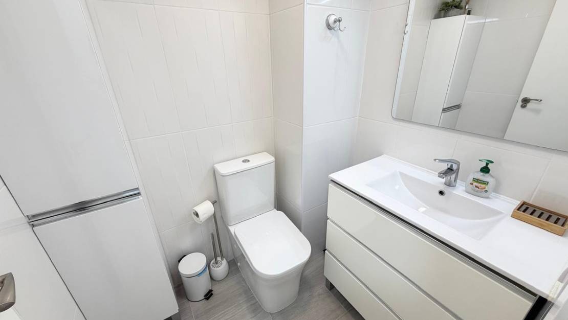 Venta - Apartment - Torrevieja - Torrevieja Centro