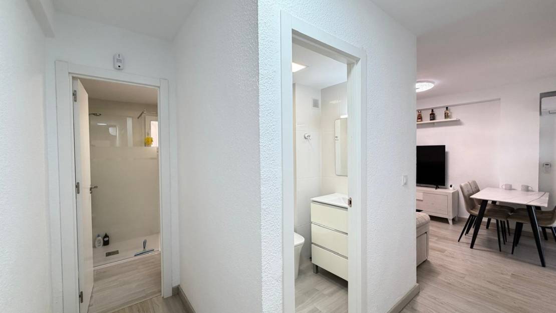 Venta - Apartment - Torrevieja - Torrevieja Centro