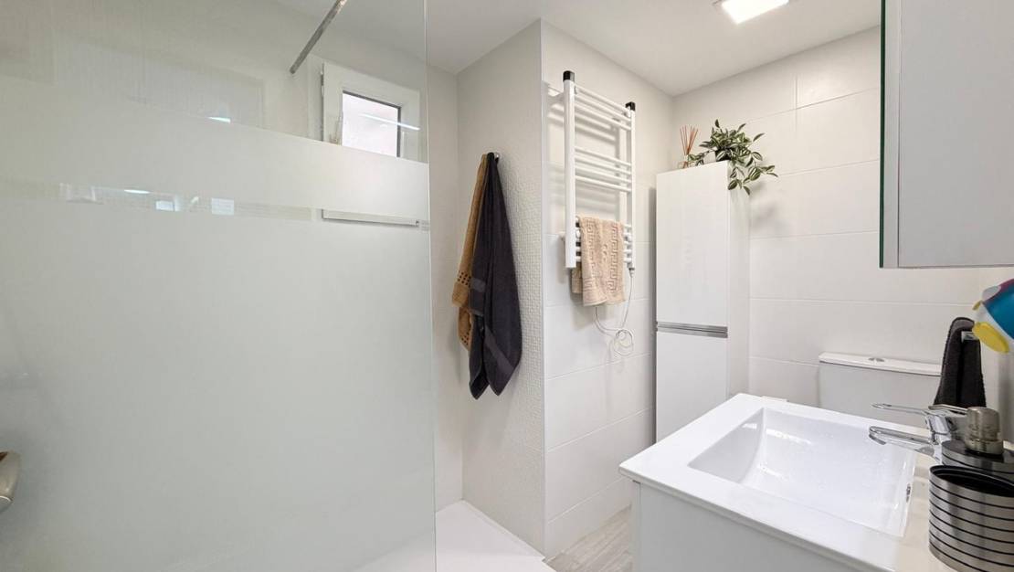 Venta - Apartment - Torrevieja - Torrevieja Centro