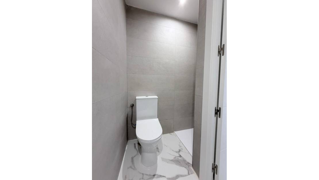 Venta - Apartment - Torrevieja - Torrevieja Centro