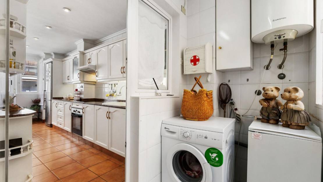 Venta - Apartment - Torrevieja - Torrevieja Centro