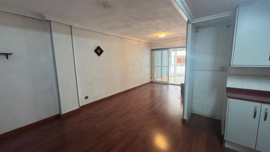 Venta - Apartment - Torrevieja - Torrevieja Centro