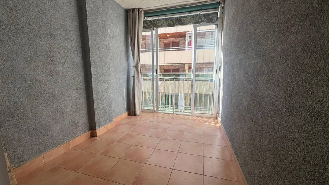 Venta - Apartment - Torrevieja - Torrevieja Centro