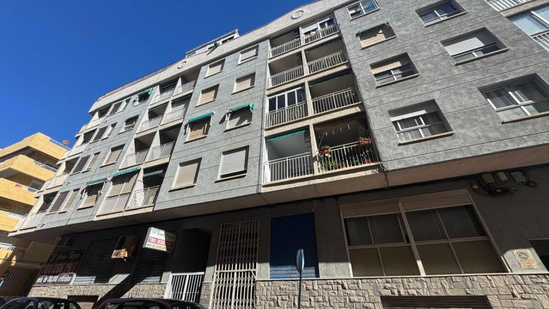 Venta - Apartment - Torrevieja - Torrevieja Centro