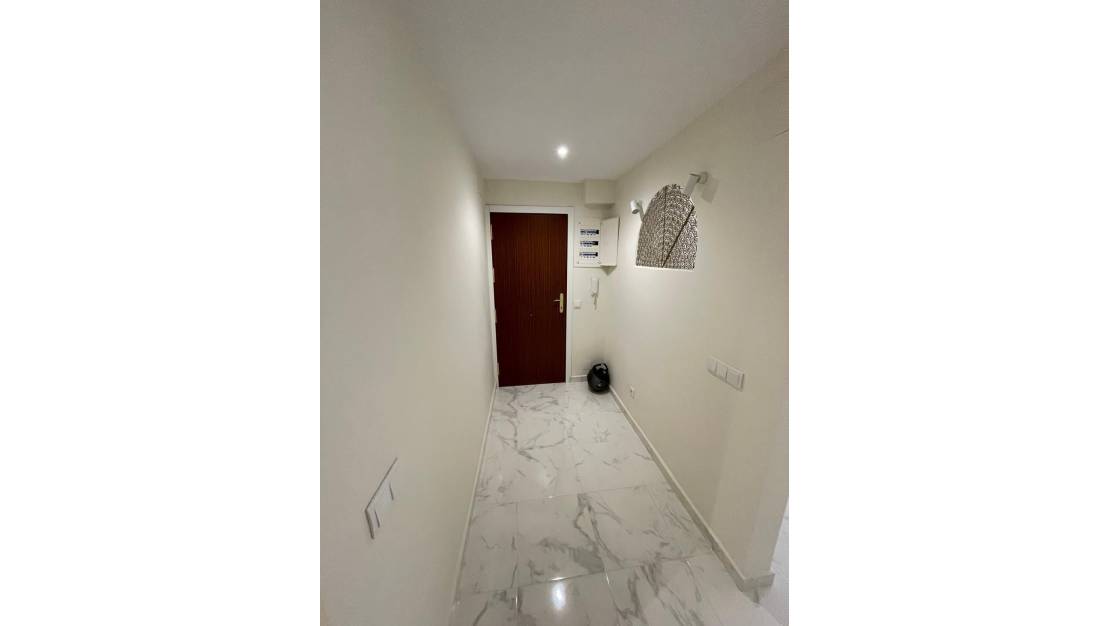 Venta - Apartment - Torrevieja - Torrevieja Centro