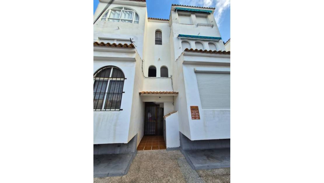 Venta - Apartment - Torrevieja - Torrevieja Centro