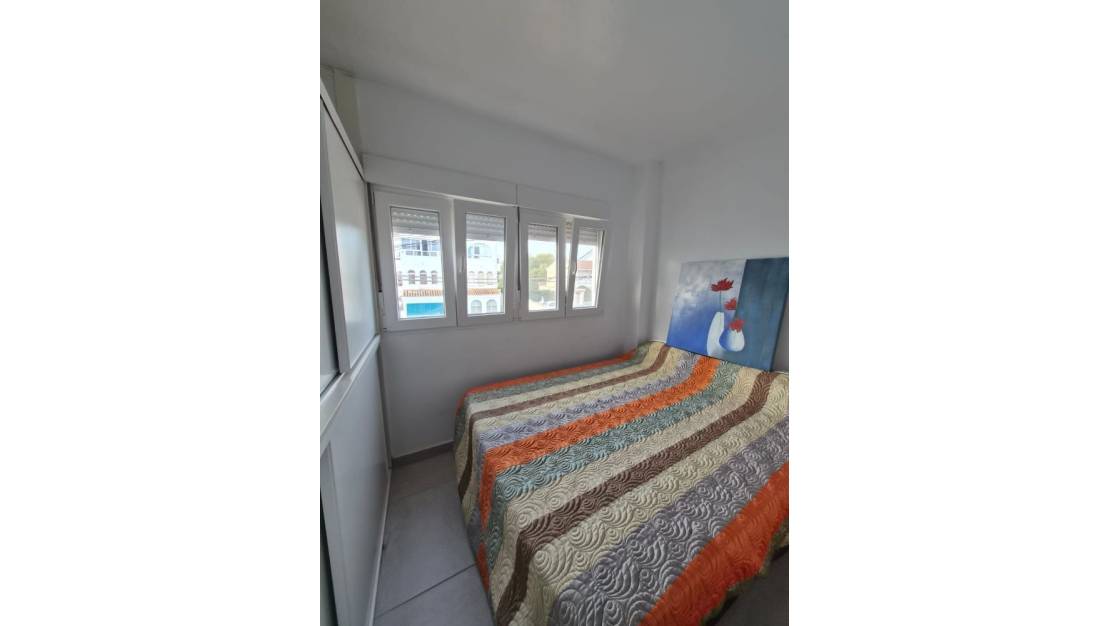 Venta - Apartment - Torrevieja - Torrevieja Centro