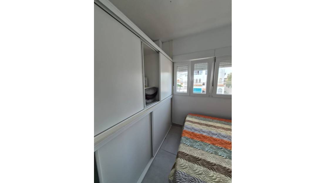 Venta - Apartment - Torrevieja - Torrevieja Centro