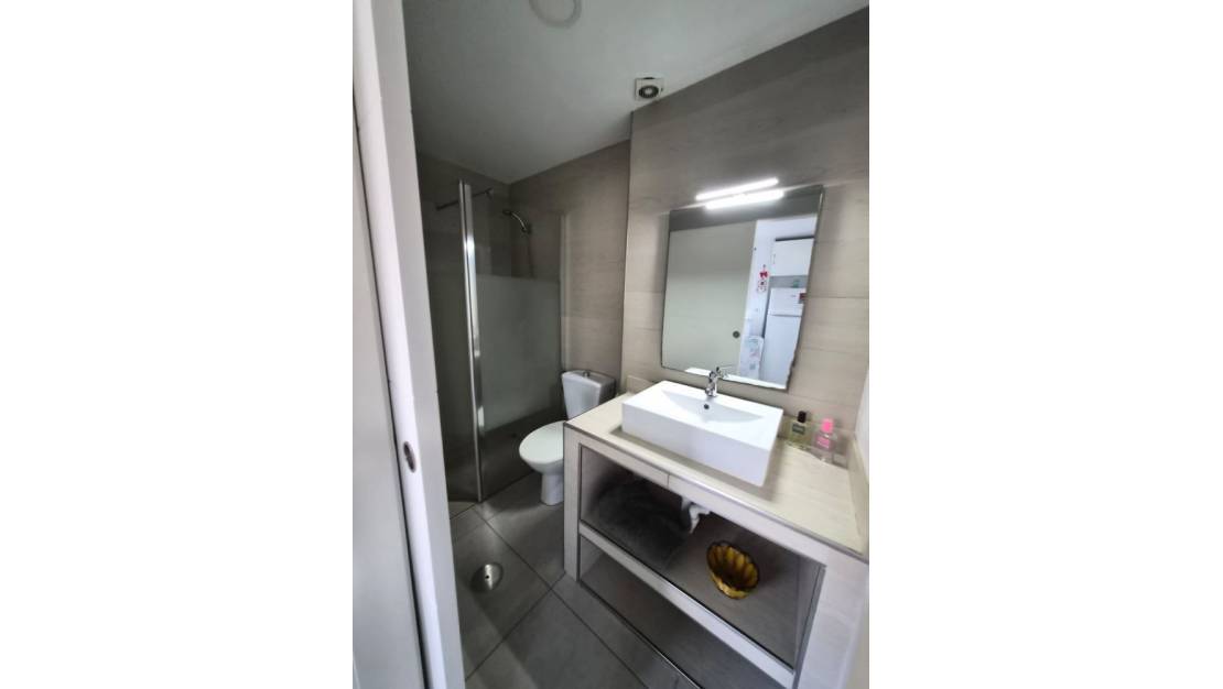 Venta - Apartment - Torrevieja - Torrevieja Centro