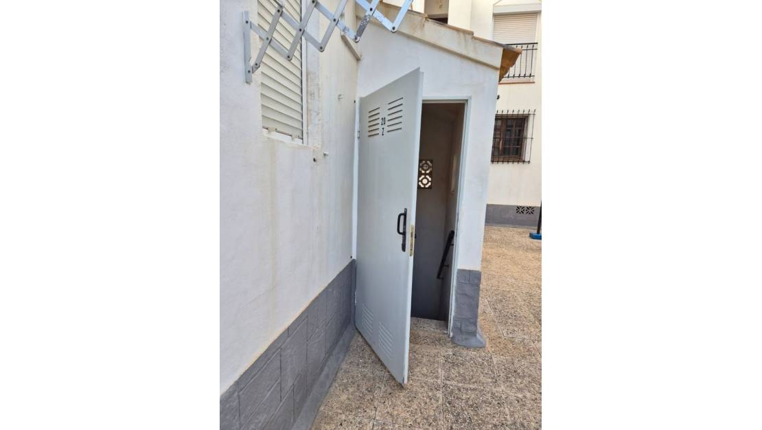 Venta - Apartment - Torrevieja - Torrevieja Centro