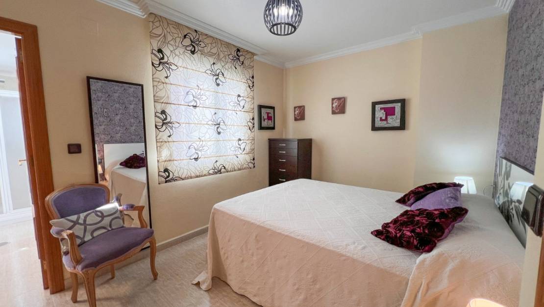 Venta - Apartment - Torrevieja - Torrevieja Centro