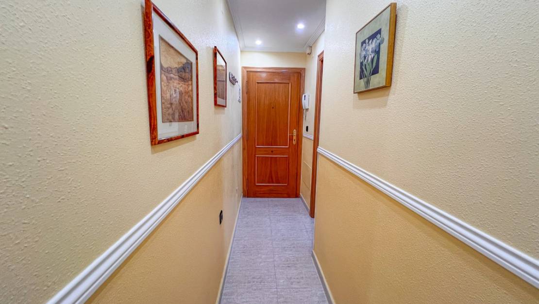 Venta - Apartment - Torrevieja - Torrevieja Centro