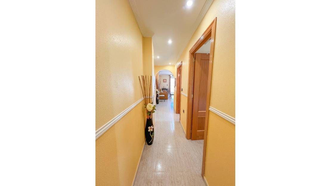 Venta - Apartment - Torrevieja - Torrevieja Centro