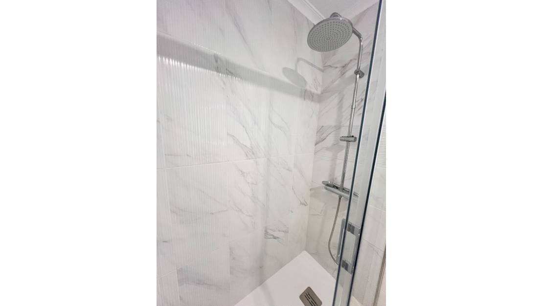 Venta - Apartment - Torrevieja - Torrevieja Centro