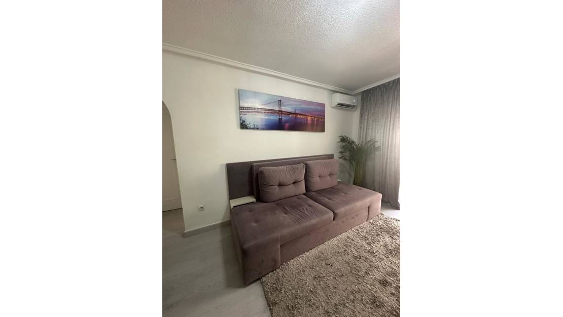 Venta - Apartment - Torrevieja - Torrevieja Centro